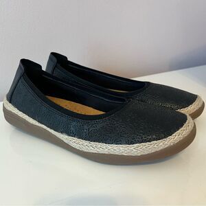 Clarks Women's Elaina Rae Ballet Flat Textured Leather Shoe Black 7.5W EU 38 New